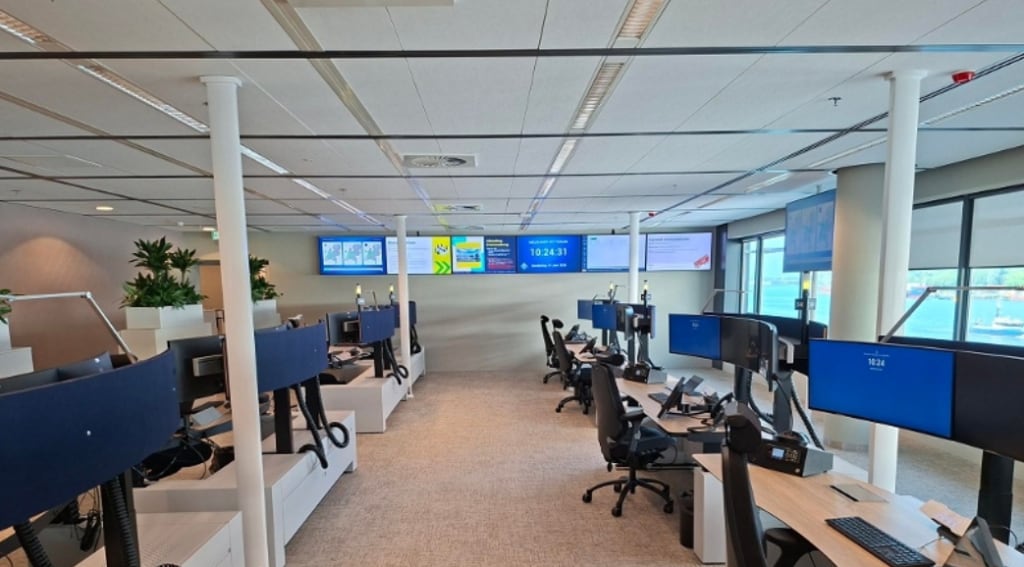 Meldkamer Ambulance in Rotterdam: “fysiek gescheiden, digitaal in verbinding”